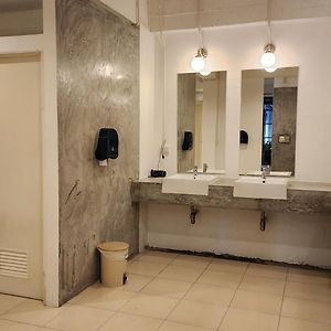 Chambre Juste Pour Femmes Dortoir